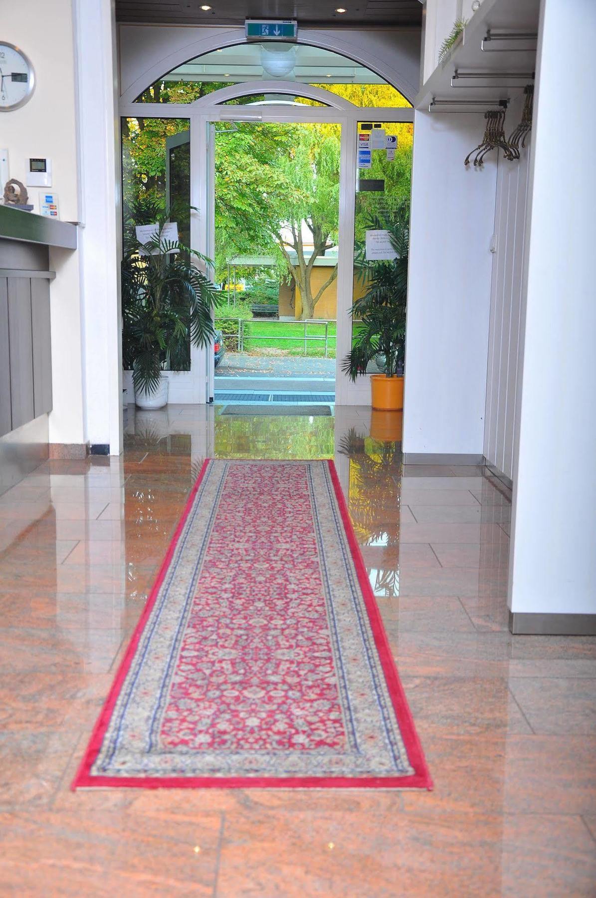 Parkhotel Lindenhof - Kostenlose Parkplaetze Offenbach am Main Dış mekan fotoğraf